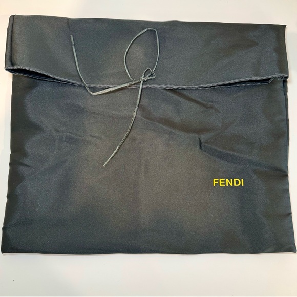 Fendi Black Leather Peep Toe D’Orsay Pumps W Gold Buckle Accents, Size 39 - Picture 14 of 14